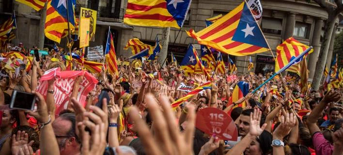 Ισπανία: Στους δρόμους 1 εκατομμύριο Καταλανοί – Ζητούν και πάλι ανεξαρτησία